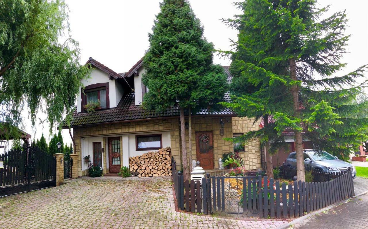 Willa Na Skarpie Oswiecim Exterior photo